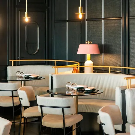Mangia's Torre Del Barone & シャッカ