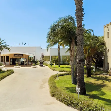 Mangia's Torre Del Barone & Szálloda 5*